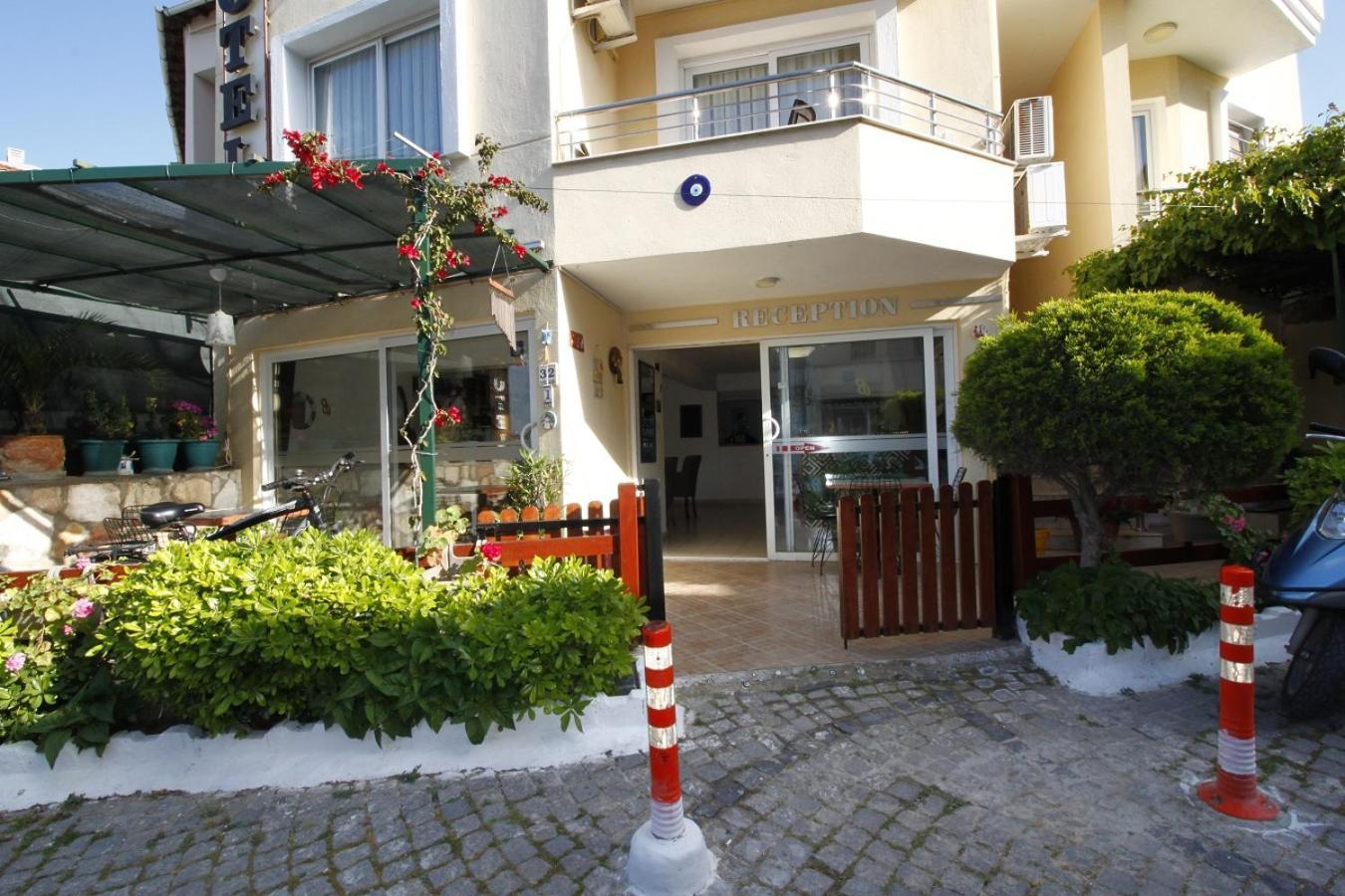 Bonapart Hotel Çeşme المظهر الخارجي الصورة