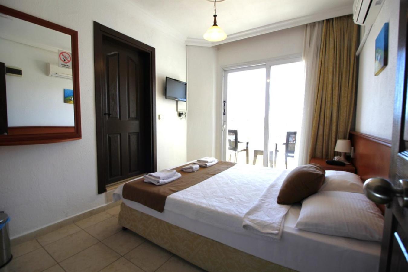 Bonapart Hotel Çeşme المظهر الخارجي الصورة