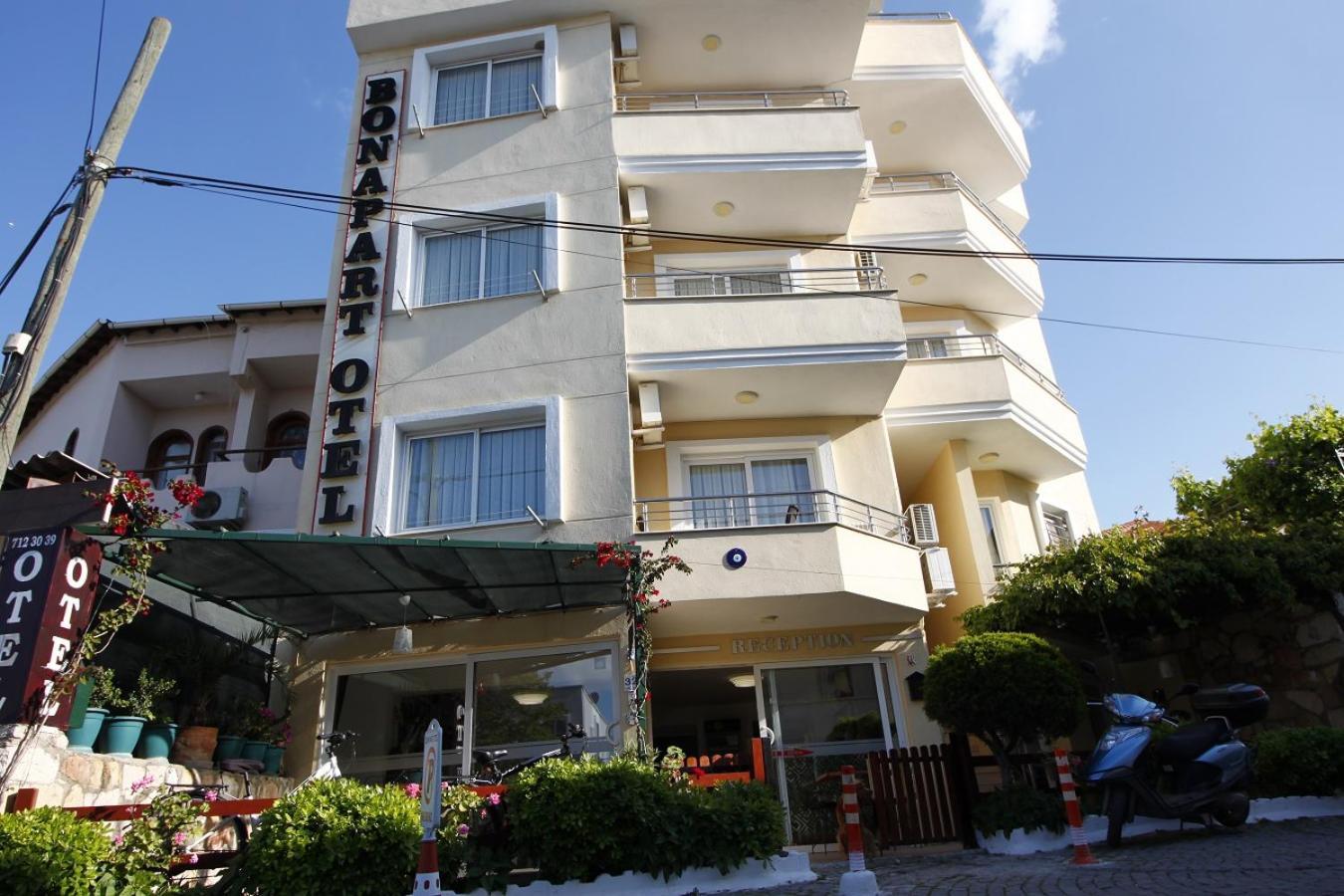 Bonapart Hotel Çeşme المظهر الخارجي الصورة